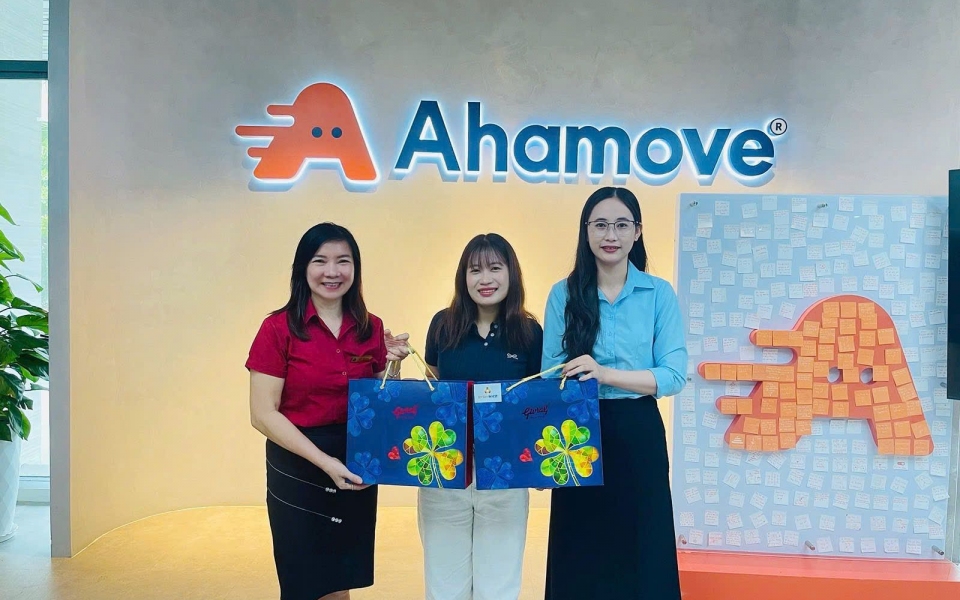 Công tác CSKH tại Rivera Park Sài Gòn tháng 10/2025: Lan tỏa giá trị từ sự tận tâm